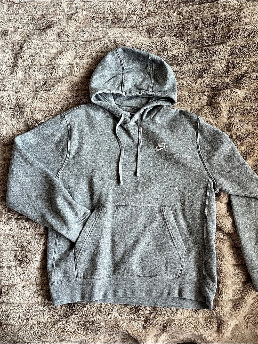 Nike Sportswear Club Fleece Pullover Hoodie Gray Medium